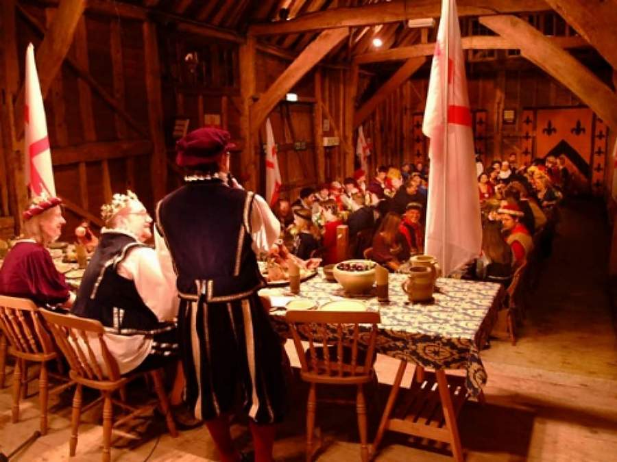 mediaeval banquet